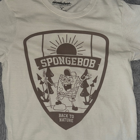 Graphic Tee bundle - Picture 7 of 13